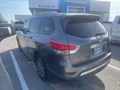 2015 Nissan Pathfinder SV