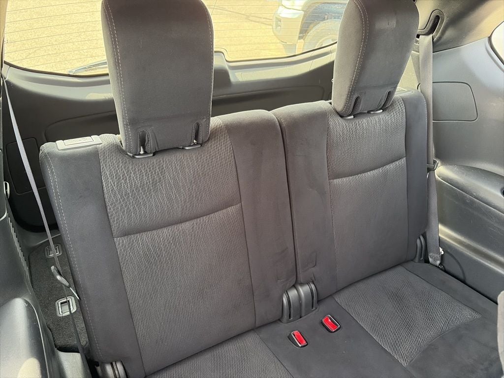 2015 Nissan Pathfinder SV