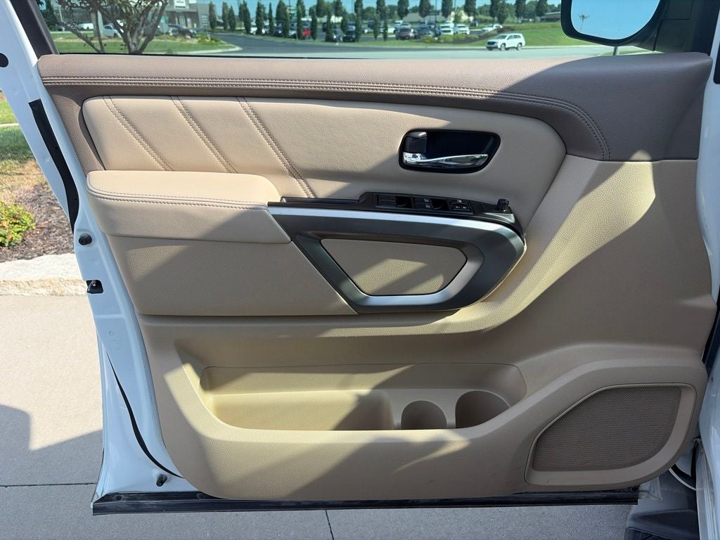 2015 Nissan Armada SL