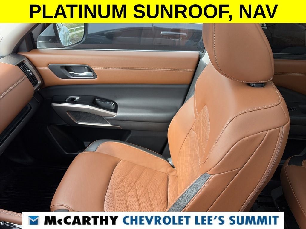 2023 Nissan Pathfinder Platinum