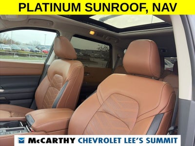 2023 Nissan Pathfinder Platinum