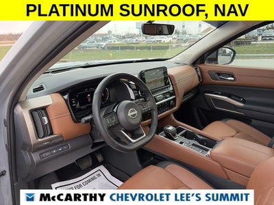 2023 Nissan Pathfinder Platinum