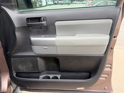 2019 Toyota Sequoia SR5 5.7L