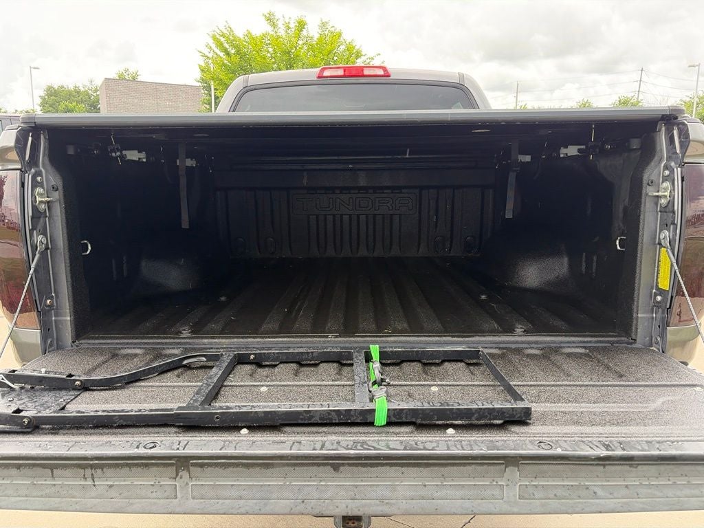 2017 Toyota Tundra Platinum 5.7L V8