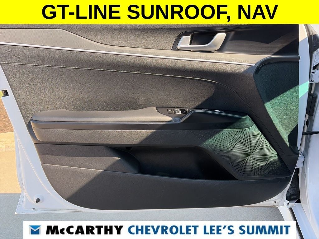 2023 Kia K5 GT-Line