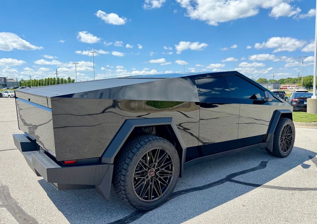 2025 Tesla Cybertruck Base All Wheel Drive
