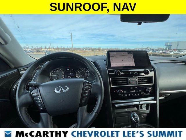 2024 INFINITI QX80 LUXE