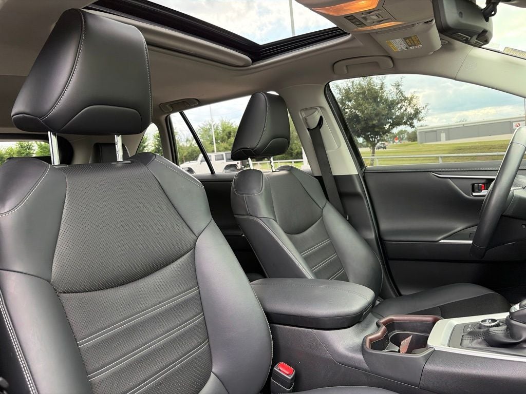 2020 Toyota RAV4 Limited