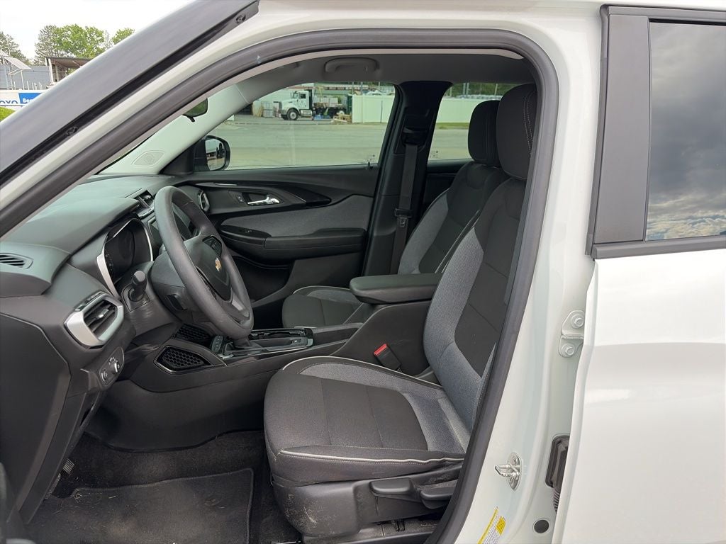 2023 Chevrolet TrailBlazer LS