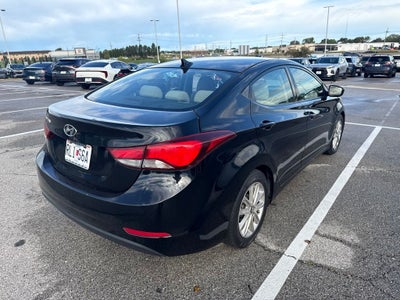 2015 Hyundai Elantra SE