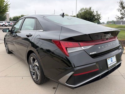 2024 Hyundai Elantra Limited