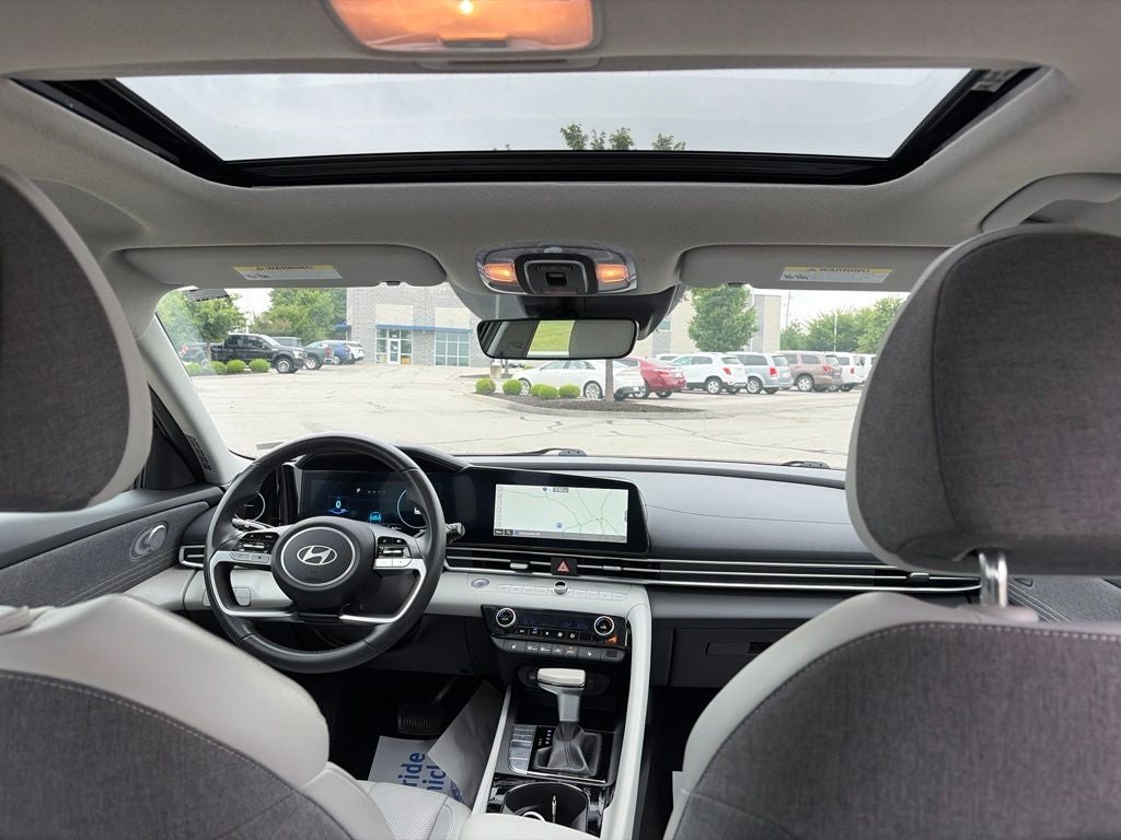 2024 Hyundai Elantra Limited