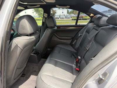 2004 BMW 3 Series 325i