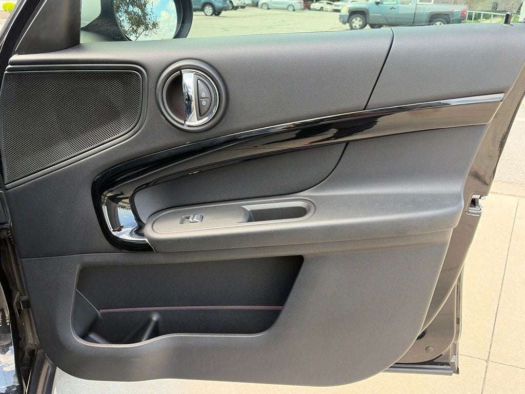 2023 MINI Cooper S Countryman Base
