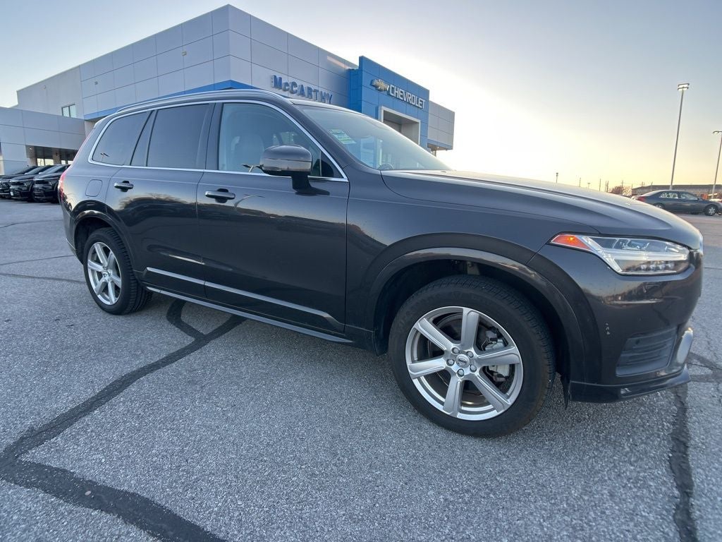 2023 Volvo XC90 B5 Core