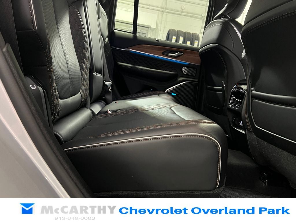 2024 Jeep Grand Cherokee Summit