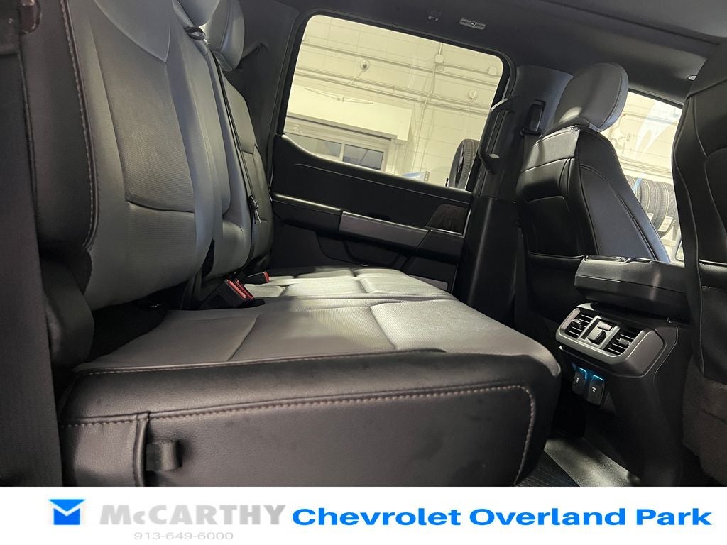 2022 Ford F-150 Lightning Lariat