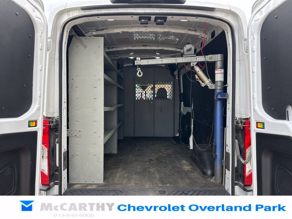 2025 Ford Transit-250 Base