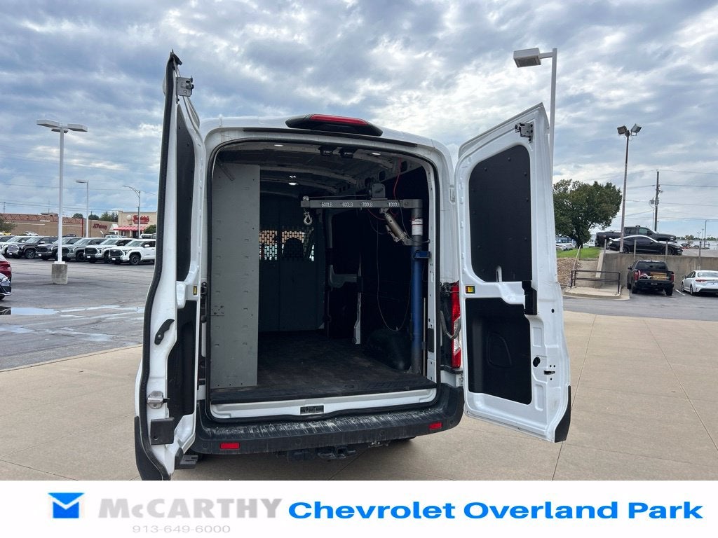 2025 Ford Transit-250 Base