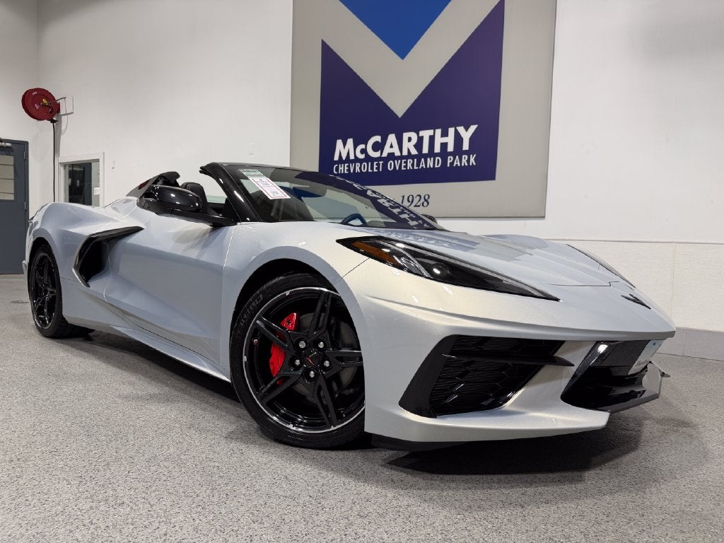 Used 2021 Chevrolet Corvette 2LT with VIN 1G1YB3D48M5115376 for sale in Kansas City