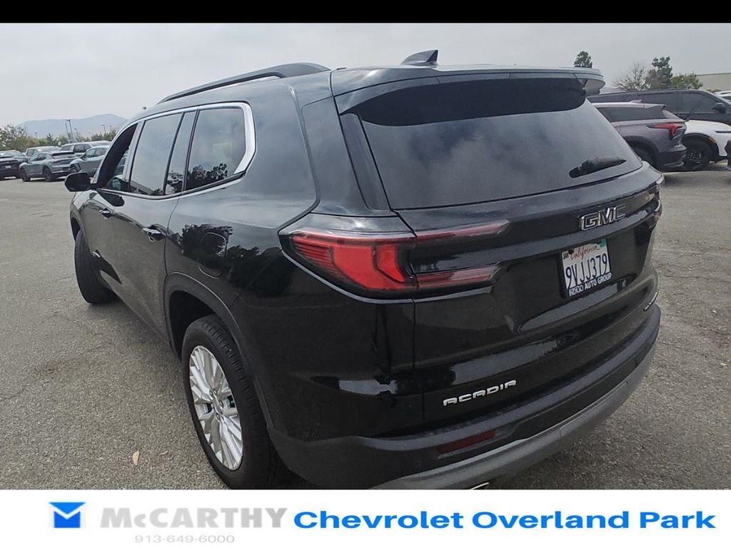 2024 GMC Acadia Elevation