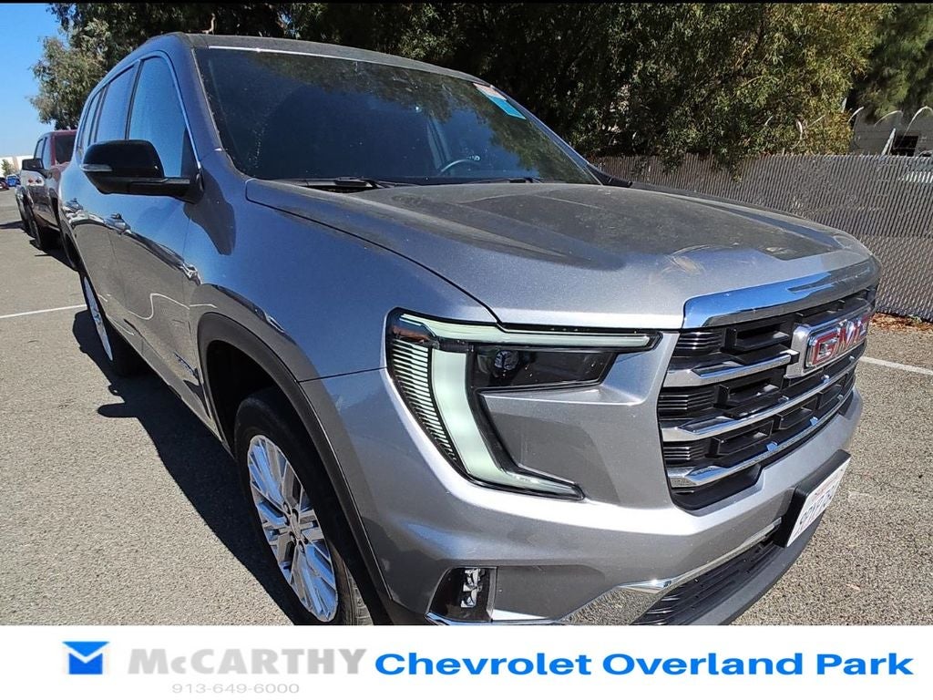 2024 GMC Acadia Elevation