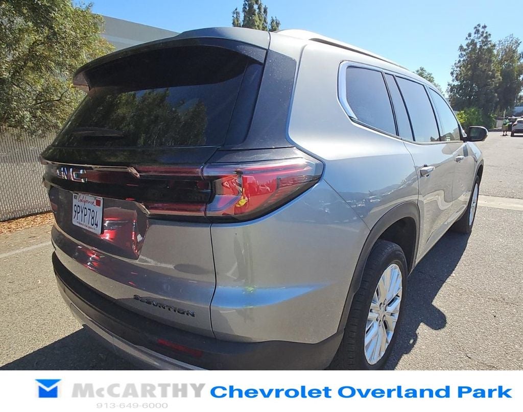 2024 GMC Acadia Elevation