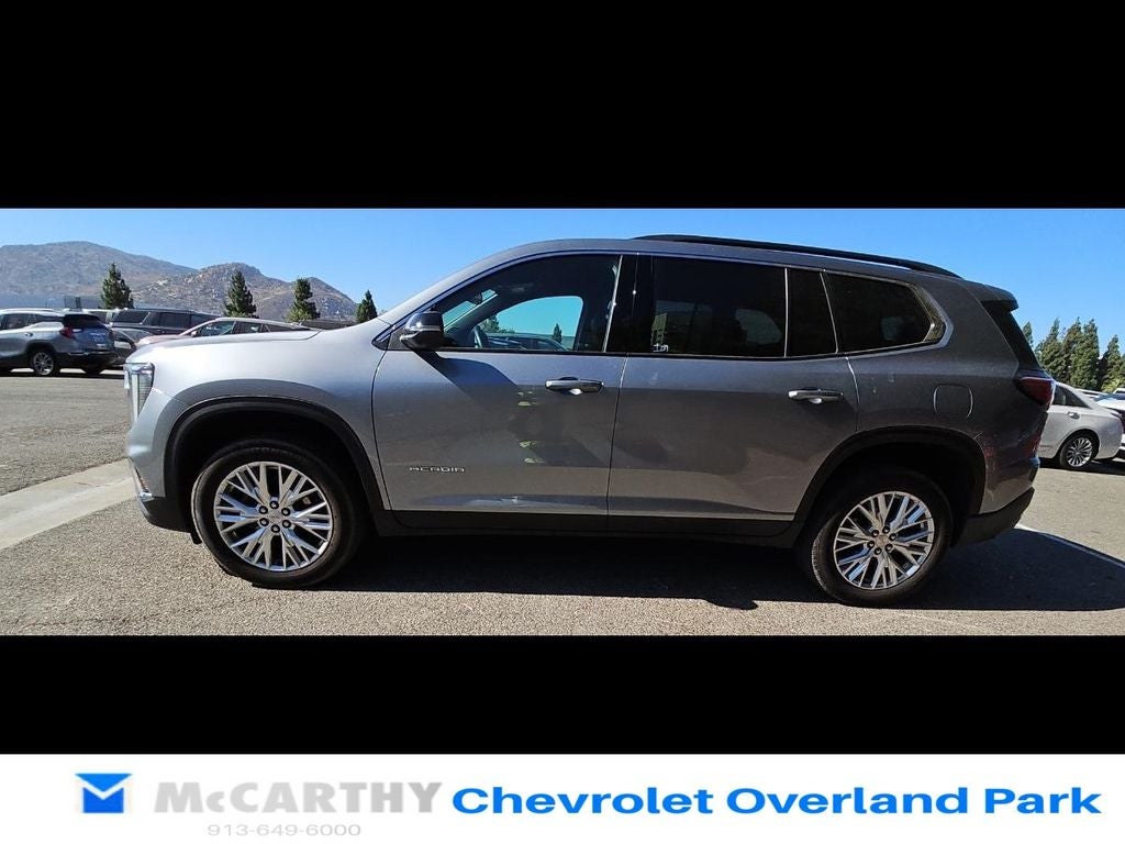 2024 GMC Acadia Elevation