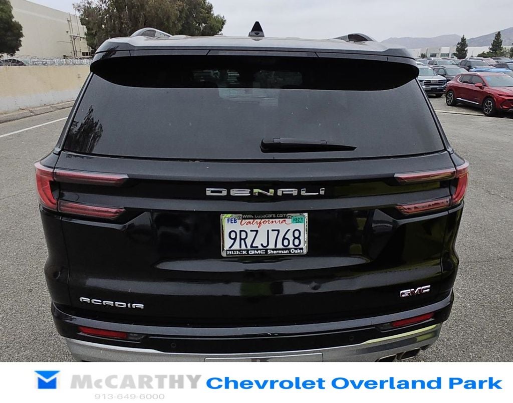 2025 GMC Acadia Denali