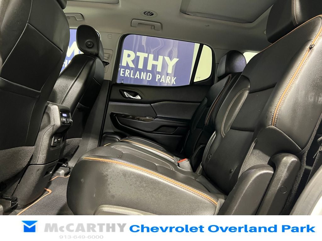 2021 GMC Acadia AT4