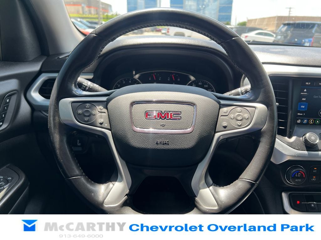 2021 GMC Acadia SLT