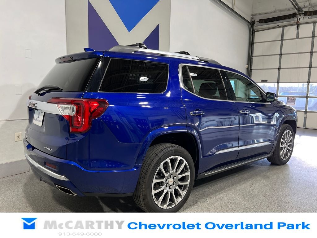 2023 GMC Acadia Denali