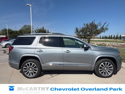 2023 GMC Acadia Denali