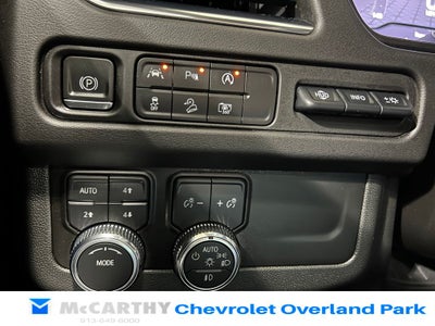 2023 GMC Yukon XL AT4