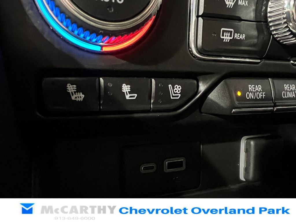 2023 GMC Yukon XL AT4