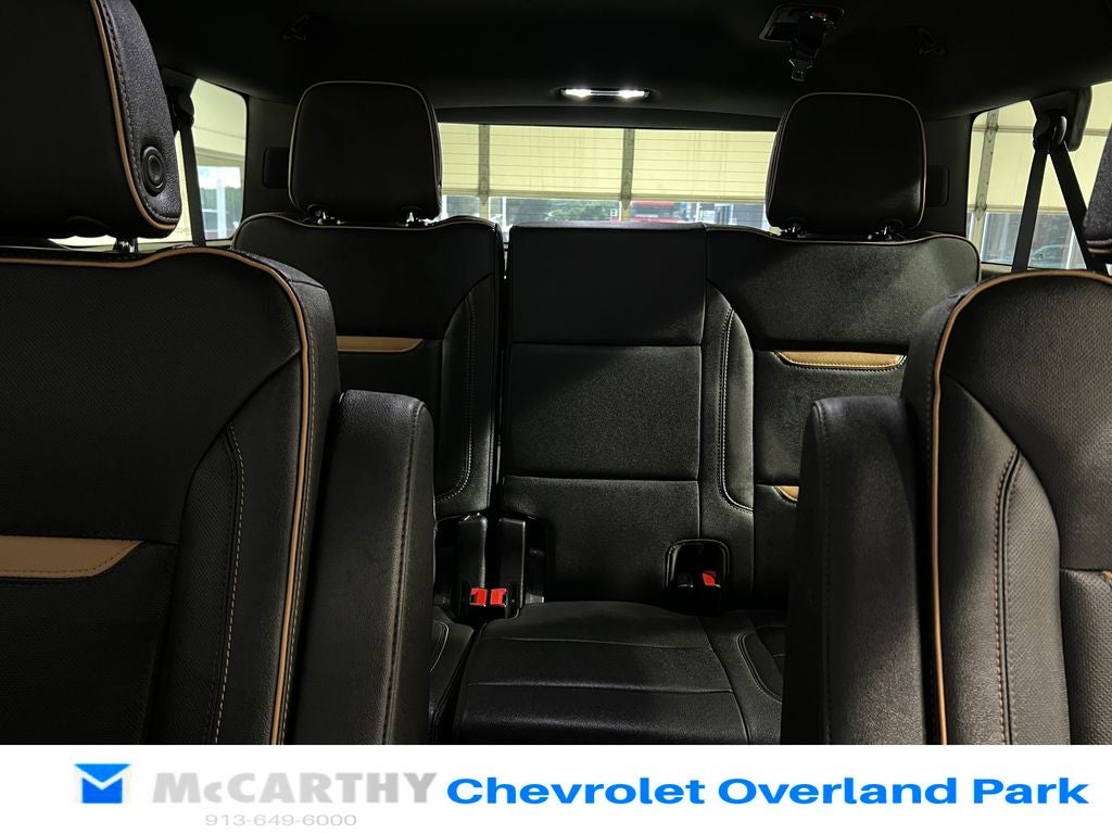 2023 GMC Yukon XL AT4