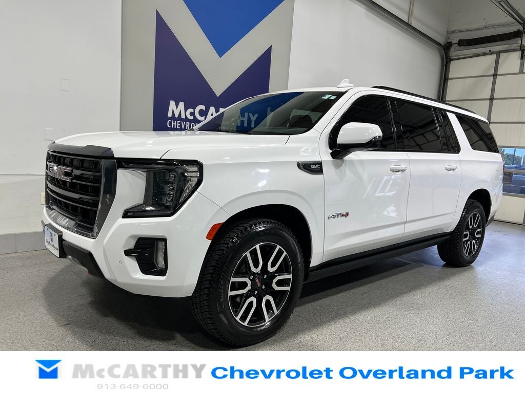 2023 GMC Yukon XL AT4
