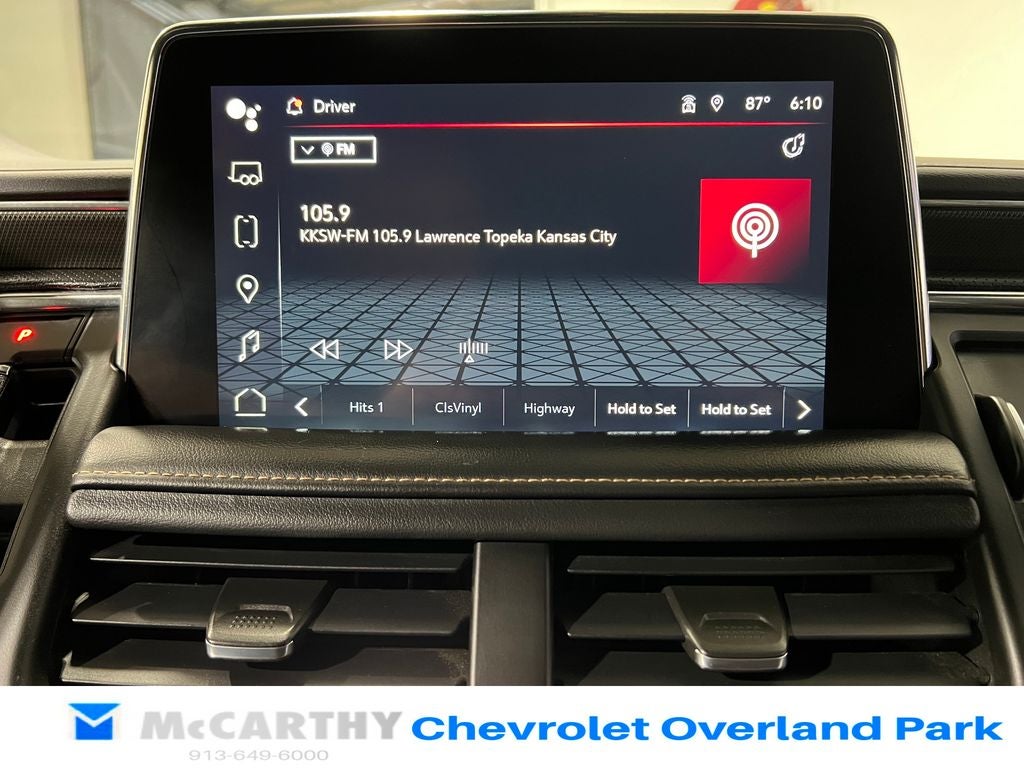 2022 GMC Yukon XL AT4