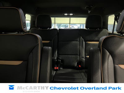 2022 GMC Yukon XL AT4