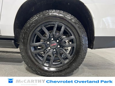 2022 GMC Yukon XL AT4