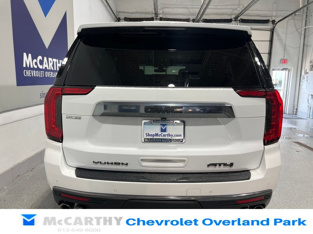2022 GMC Yukon XL AT4