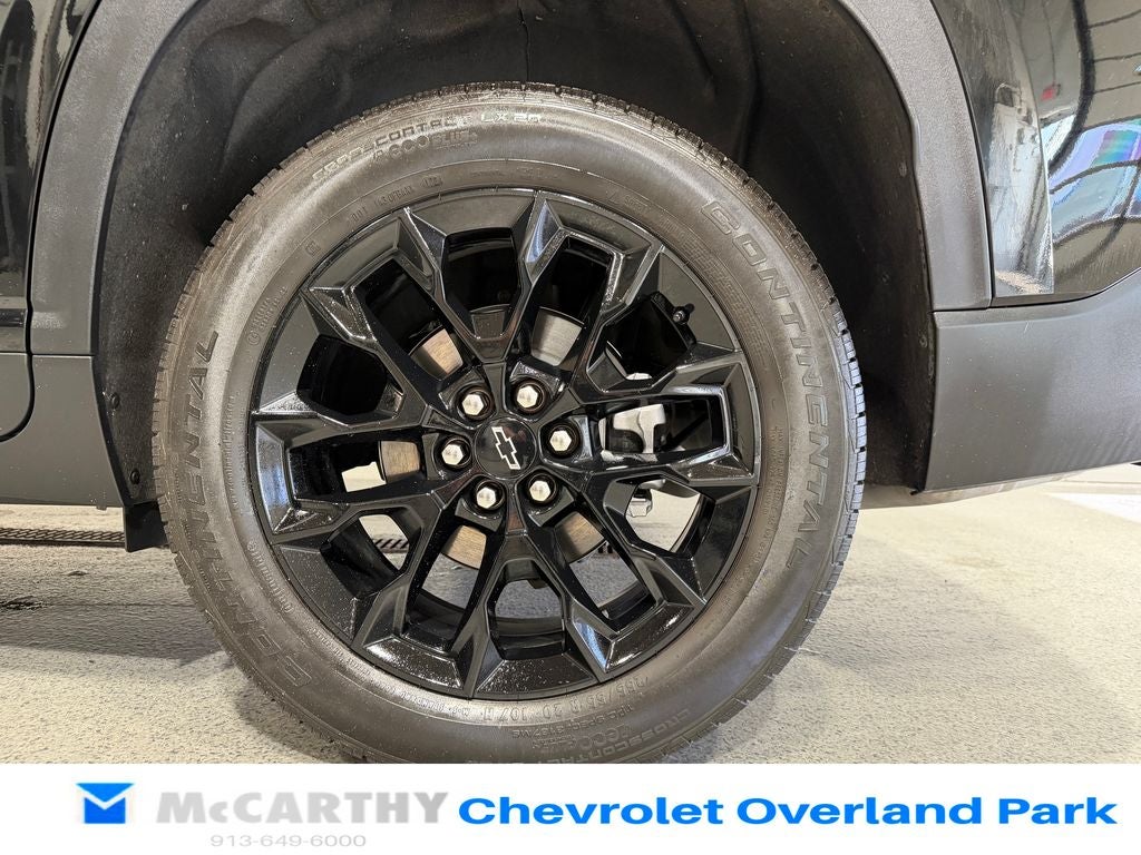 2024 Chevrolet Traverse LS Midnight Sport