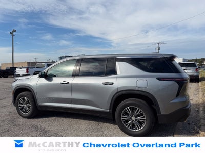 2024 Chevrolet Traverse LS