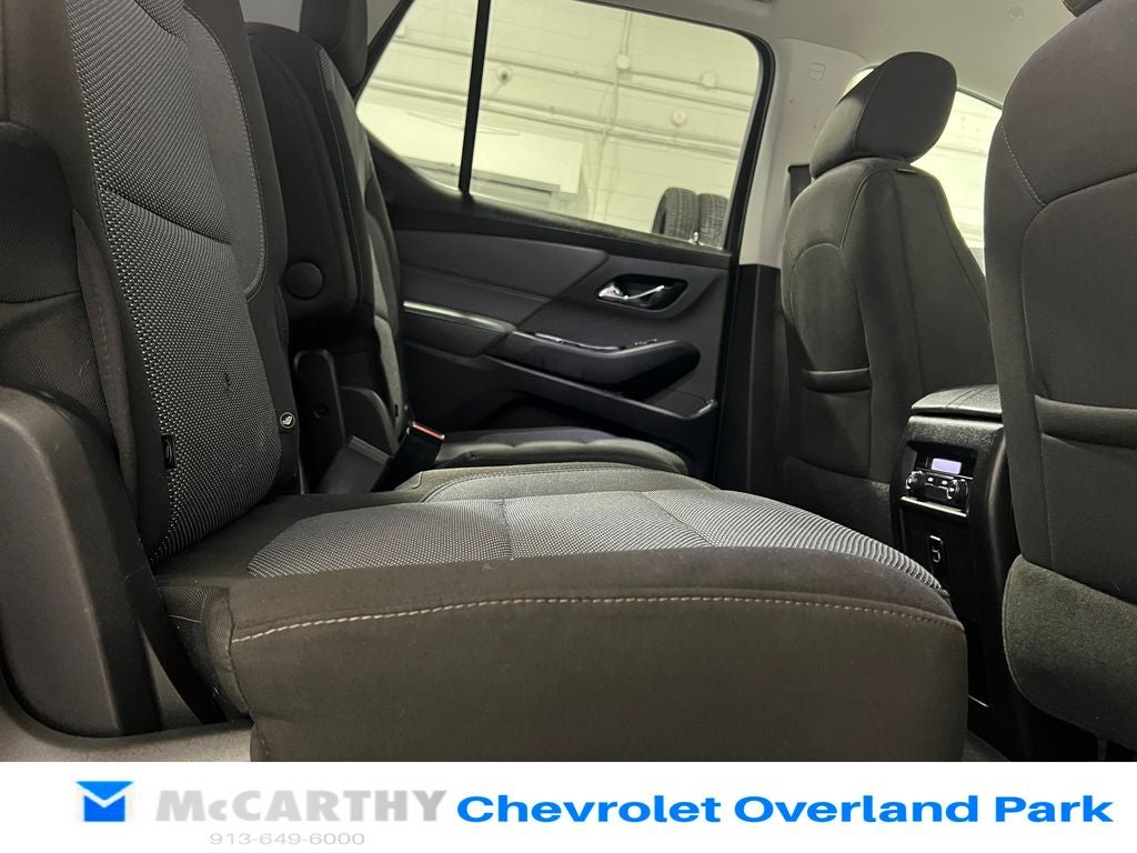 2018 Chevrolet Traverse LT Cloth w/1LT