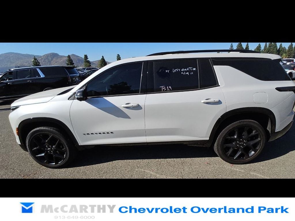 2025 Chevrolet Traverse RS