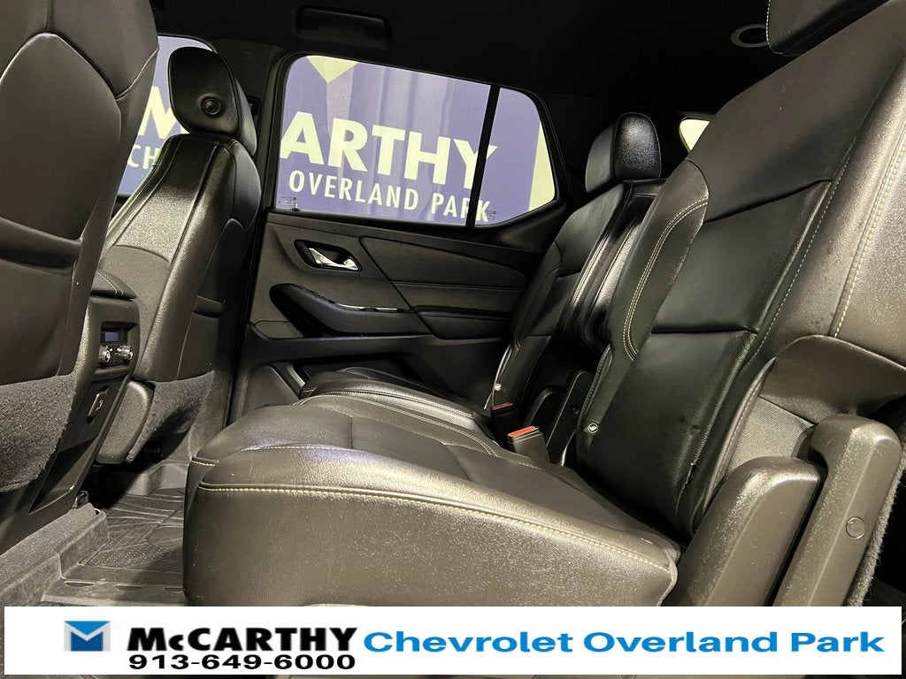 2022 Chevrolet Traverse LT Leather