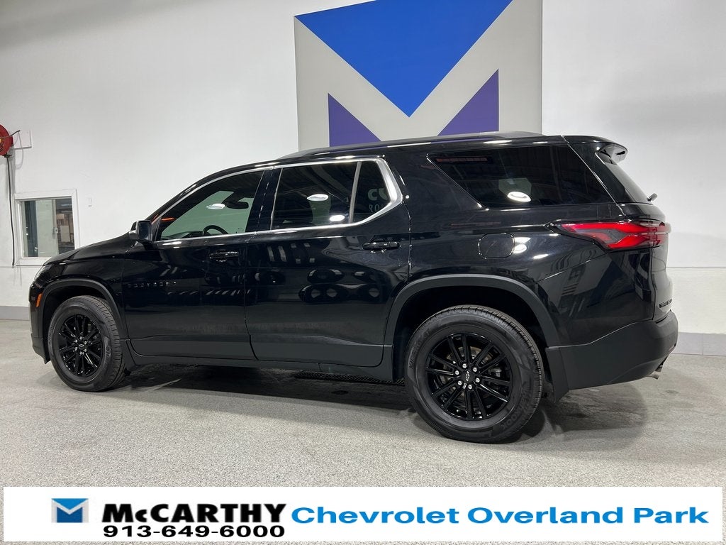 2022 Chevrolet Traverse LT Leather