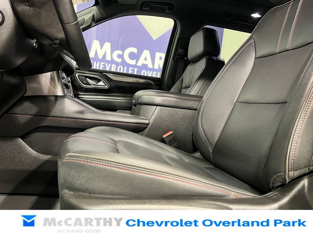 2024 Chevrolet Suburban RST