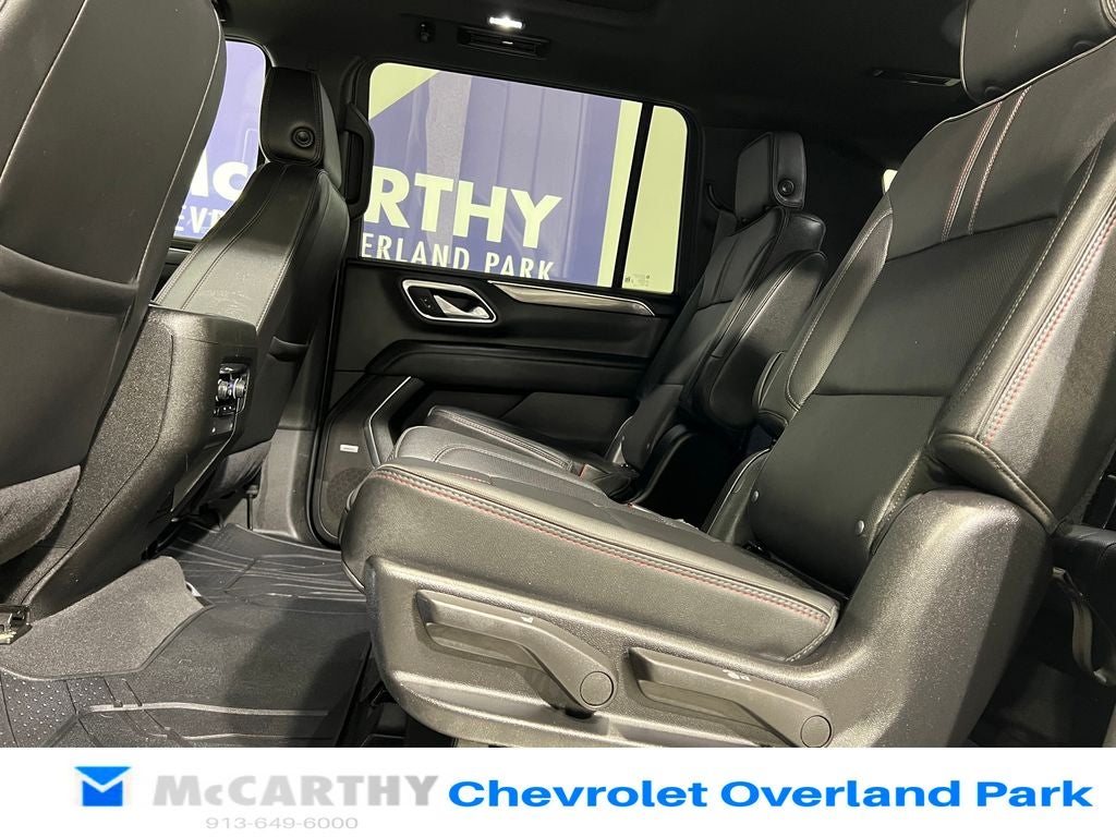 2024 Chevrolet Suburban RST