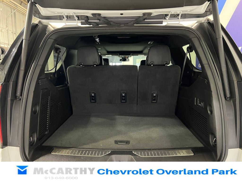 2024 Chevrolet Suburban RST